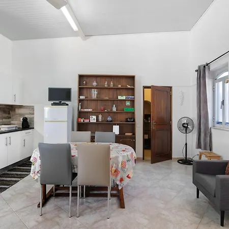 Holiday Studio Medronhal Lejlighed *